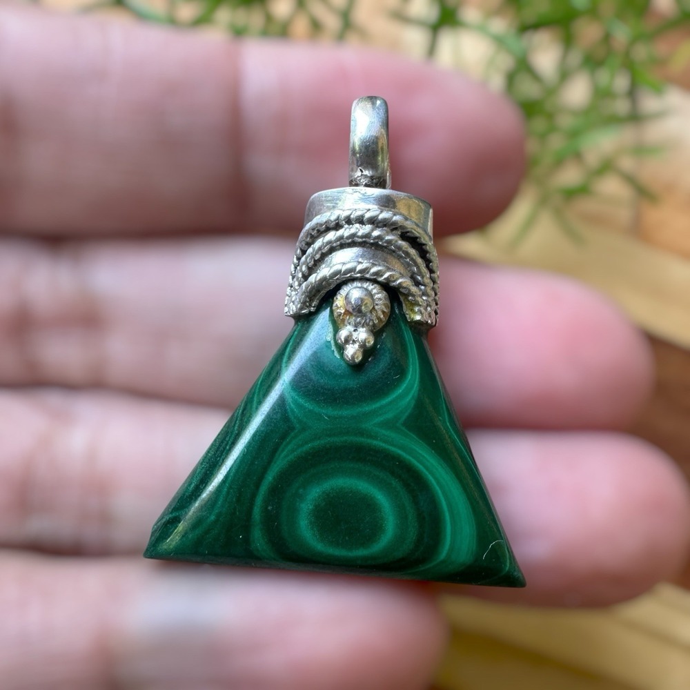 Vintage Pendant 1.3 Inch Malachite Bullseyes Triangle 925 Sterling 9.0g READ